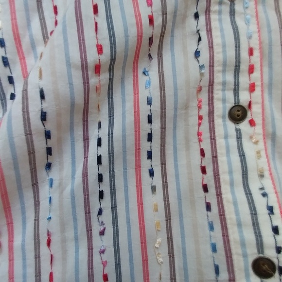 Multi Color Textured Button Down - Picture 2 of 4